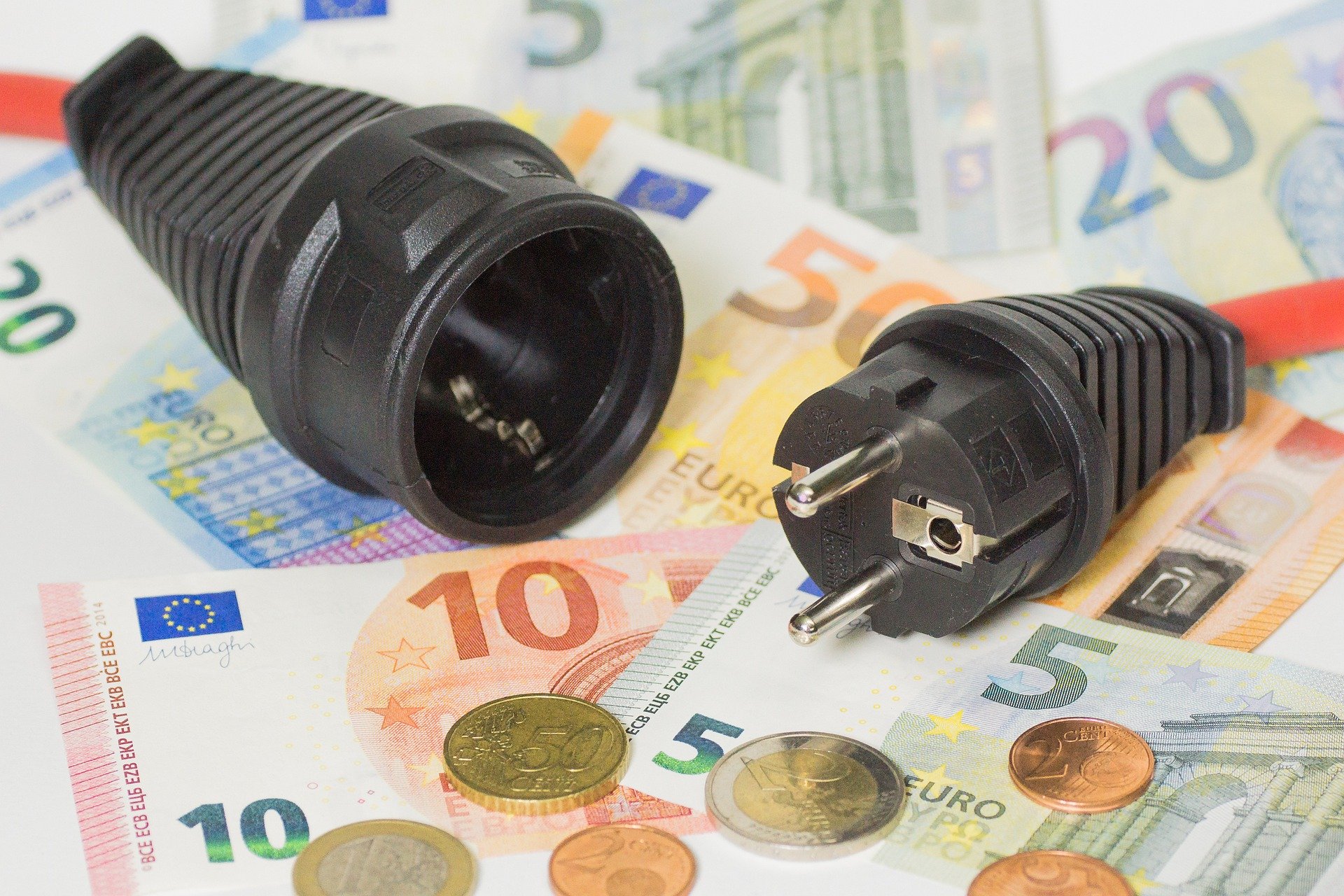 Jak oszczędzać energię? Praktyczne porady dla każdego